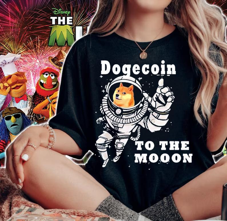 Dogecoin To The Moon New Design T-Shirt t-shirt
