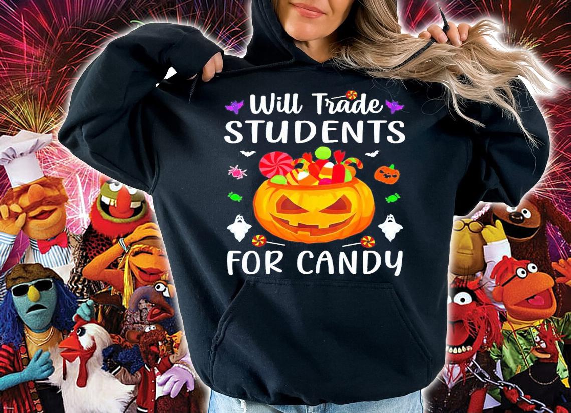 Will Trade Students For Candy Teacher Halloween Costume T-Shirt t-shirt