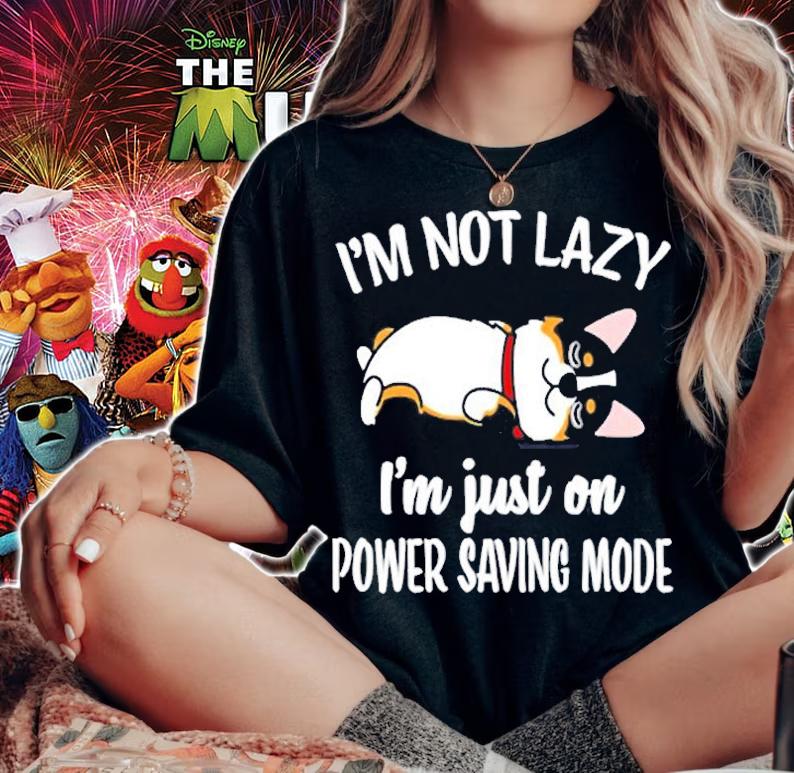 Black Tricolor Corgi Dog I'm Not Lazy I'm Just On Power Saving Mode T-Shirt t-shirt