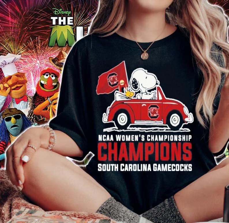 Snoopy And Woodstock South Carolina Gamecocks NCAA Women's Championship Champions Shirt